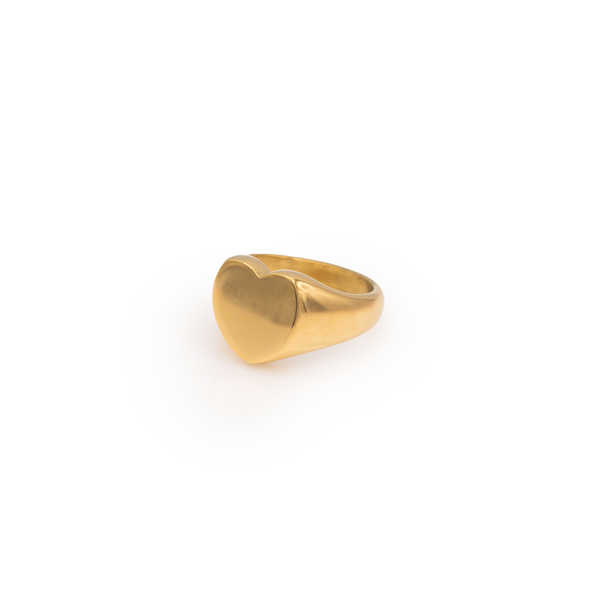 Heart shaped ring gold plated / Bague cœur plaquée or