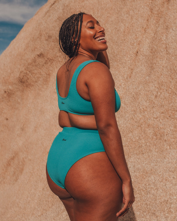 Geneviève bikini bottom teal textured *Please note (attention: model change), refer to the product description for more details on the updated bikini bottom design.