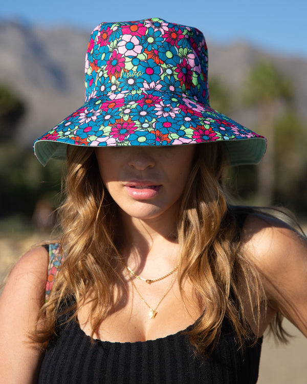 CANEVAS HAT ALLOVER PRINT FLOWERS