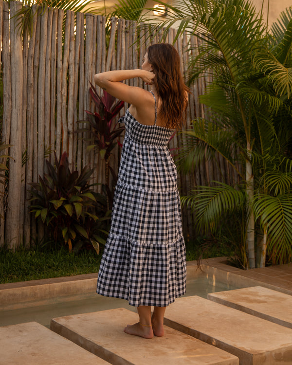 Robe maxi nouée au devant bleu vichy