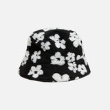 Floral print sherpa bucket hat / Le bob en sherpa à imprimé fleuri