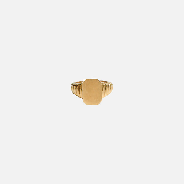 Square signet ring gold plated / Bague carrée plaquée or