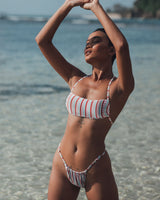 Bikini top Livia Candy Stripes / Haut de bikini Livia à rayures bonbon