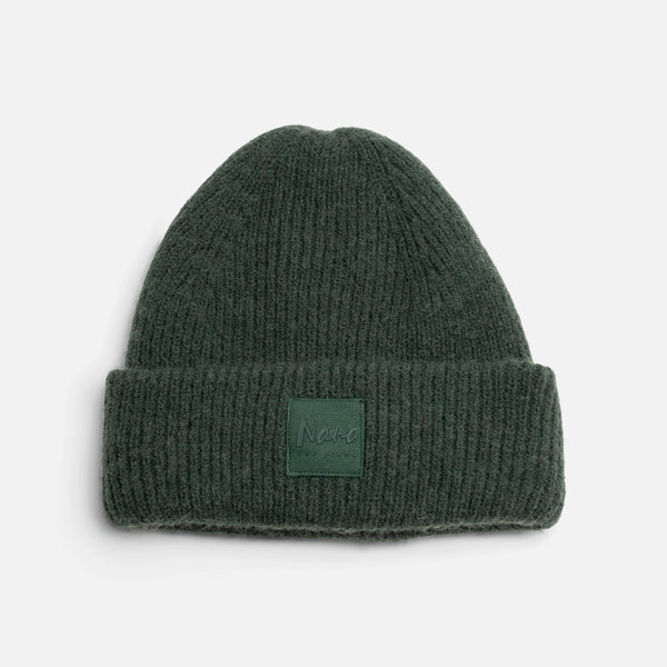GREEN BEANIE KNITED HAT WITH NANA PATCH